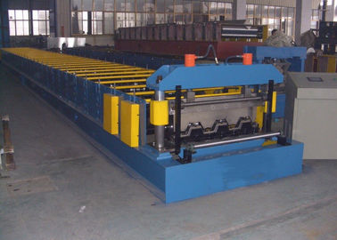 Rolo da plataforma de assoalho que forma o dispositivo hidráulico conduzido do corte do sistema da caixa da corrente ou das engrenagens da máquina