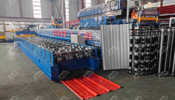 Máquina de moldagem de folhas de revestimento de telhado de corte hidráulico 3T com sistema de controlo PLC