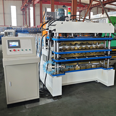Máquina de corte hidráulica de telhado de três camadas corrugada Tr4 Tr5 para o Peru
