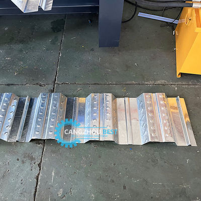 Máquina de moldagem de rolos de piso de terraplenagem de aço galvanizado