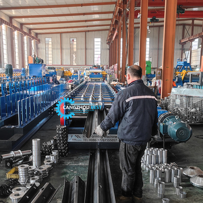 Aço espessura 4 mm Ferro mudança rápida 2&amp;3 ondas Barreira de choque máquina de moldagem de rolos