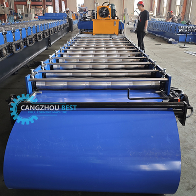 Aço colorido 3kw Servo motor de alta velocidade Zee Roofing Q Tile Roll Forming Machine