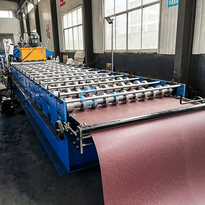 Sistema de controlo PLC 22passos Rollers Profil de aço Roofing Tile Roll Forming Machine