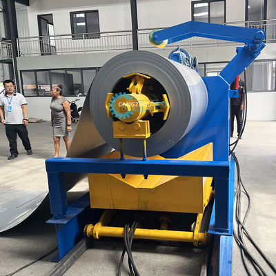 Máquina de moldagem de rolos de camada dupla com controle PLC para espessura de material de 0,25-0,6 mm