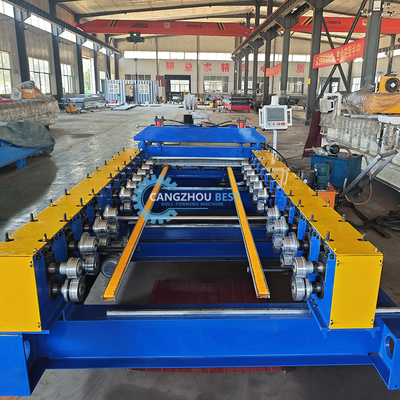 Mudança automática do tamanho do painel de parede Máquina de formação de rolos de perfis de aço para PPGI GI