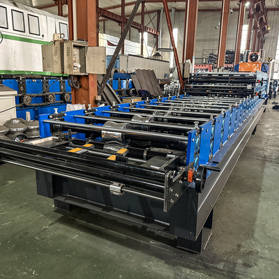 0.25-0.6mm Espessura Máquina de Formar Rollos de Três Camadas 5.5Kw Potência do Motor Principal