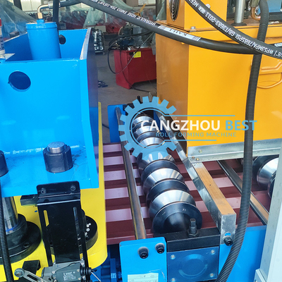 IBR Roofing Sheet Roll Forming Machine Cortar hidráulico para perfil de aço