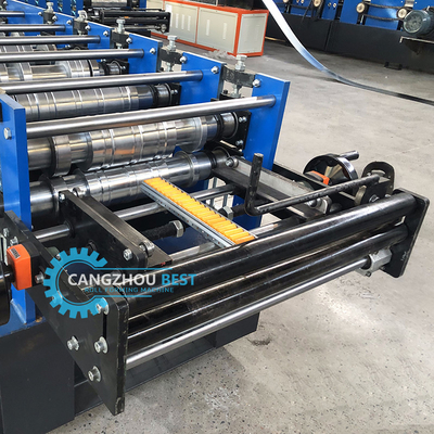 Máquina de moldagem de perfis de calhas de chuva galvanizadas com controle PLC
