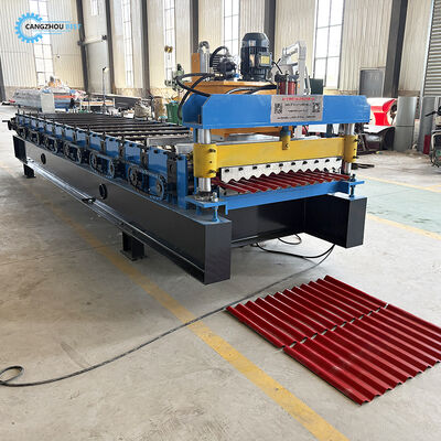 Fabricação de máquina formadora de rolos para telhas onduladas de aço galvanizado
