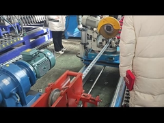 Máquina de moldagem de rolos de canal C não estruturado de alta velocidade