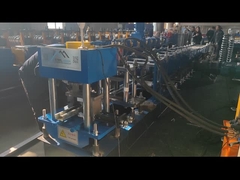 Máquina de moldagem de rolos de canal de perfil de aço Alterar manualmente o tamanho C Purlin 80-300mm Tamanho da Web