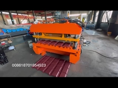 Máquina de telhas da Rússia