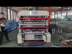 Máquina para telhados de três camadas